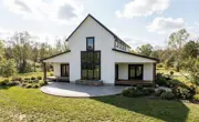 Heartland Modern Farmhouse